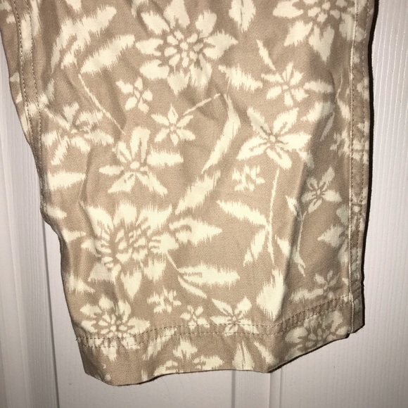 Faded Glory 4 Cropped Pants - Picture 3 of 9